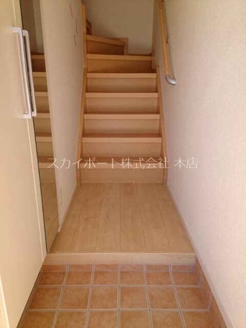 プリムローズⅢ 玄関