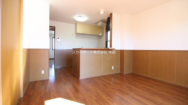 ポワールB リビング