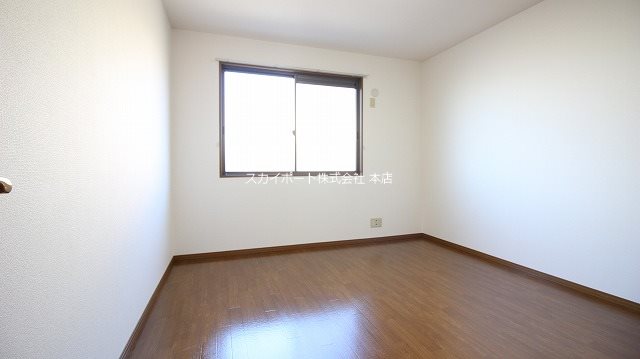 ポワールB ベッドルーム