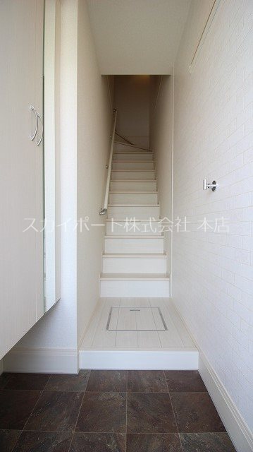 ラぺ・クロシェットＭ 玄関