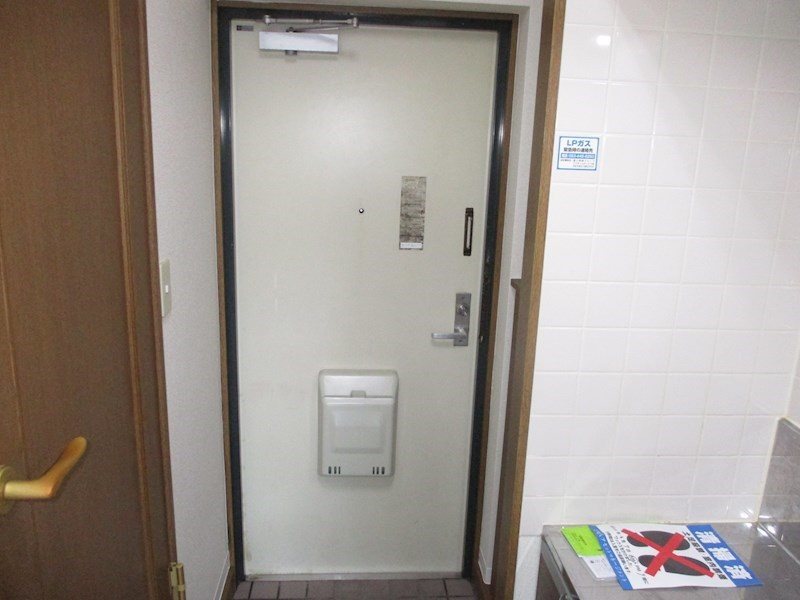 ブルースハープⅡ 玄関