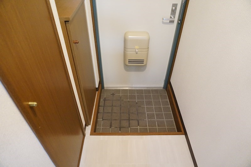 クレアトゥールⅠ 玄関