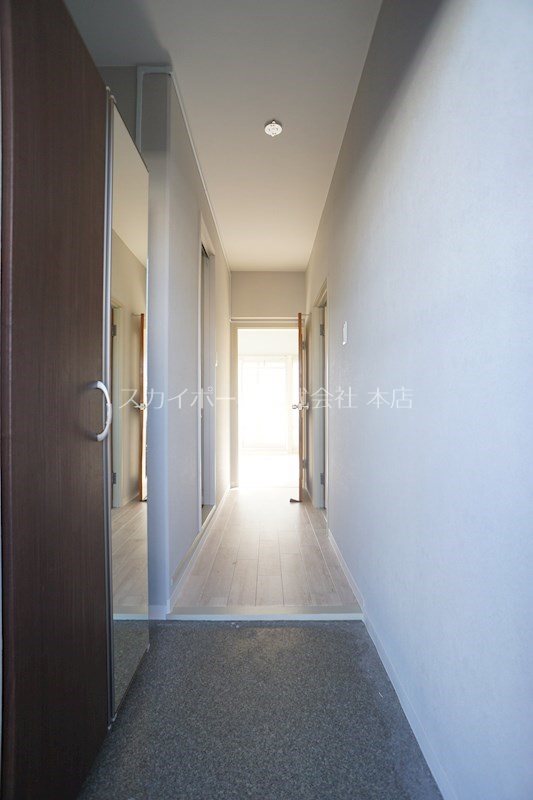 マンション歩 玄関