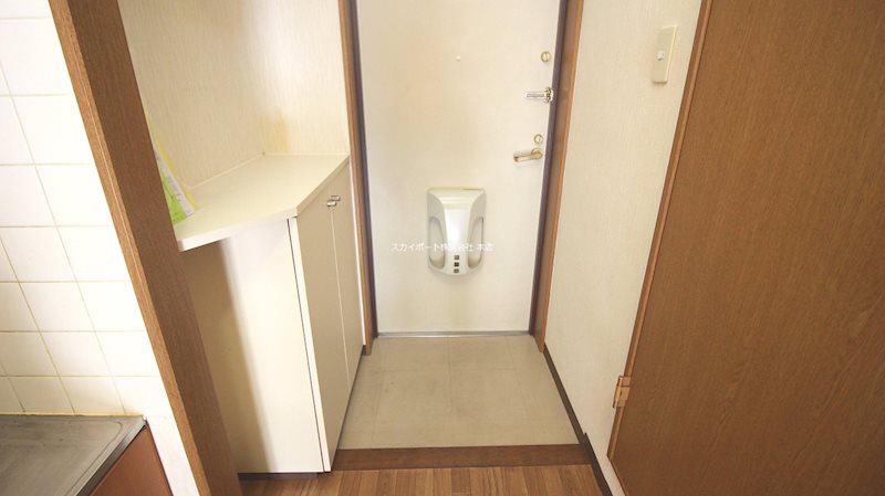 グレースヒルズ 玄関