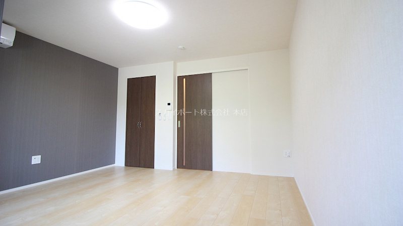 プラムガーデン ベッドルーム