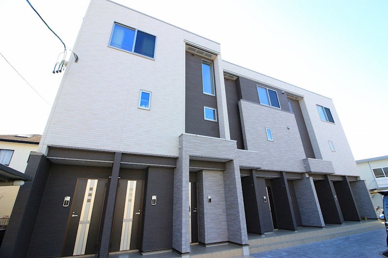 サンリット泉 外観