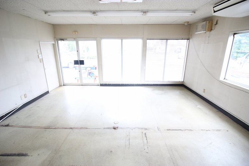 高丘北4丁目貸事務所 リビング