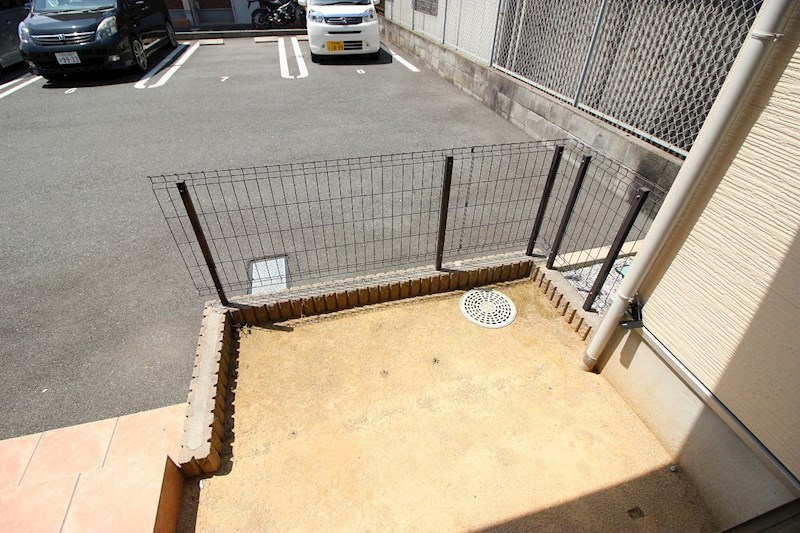 メゾネット初生 ベランダ