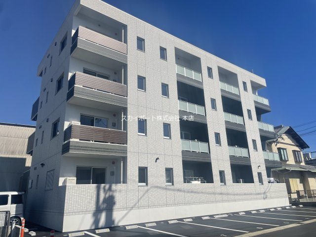 ル・リオン高丘北 201号室 外観