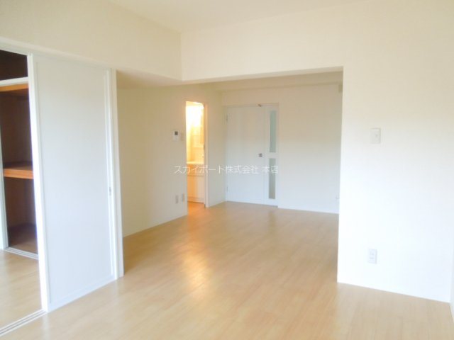 ル・リオンひくまの リビング