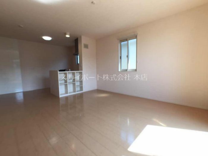 Leonids B リビング