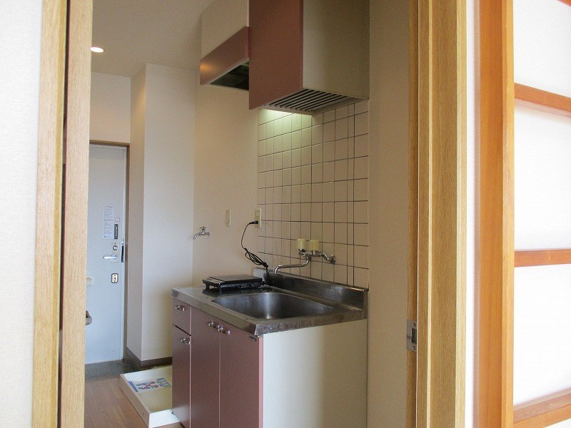 ビバリーハウス萩丘B キッチン