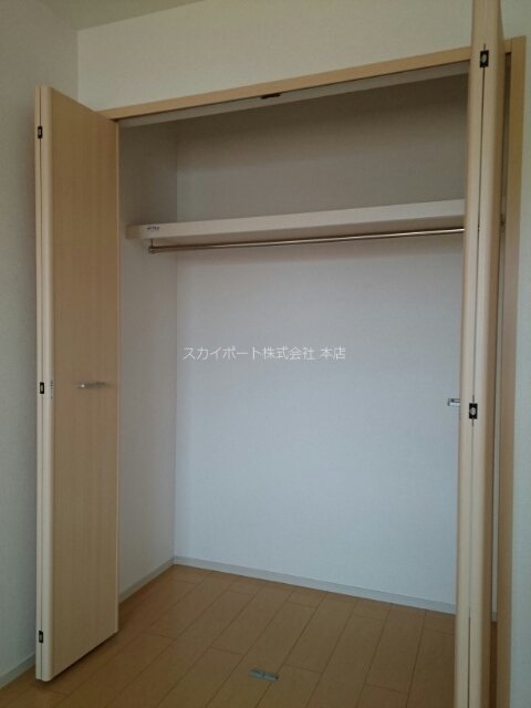 ミルト・アルバーダ・Ｎ　Ａ その他4