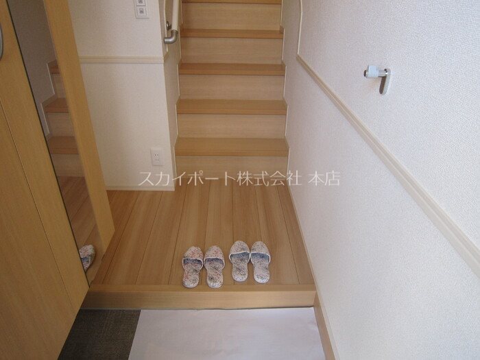 D-room三方原　B 玄関