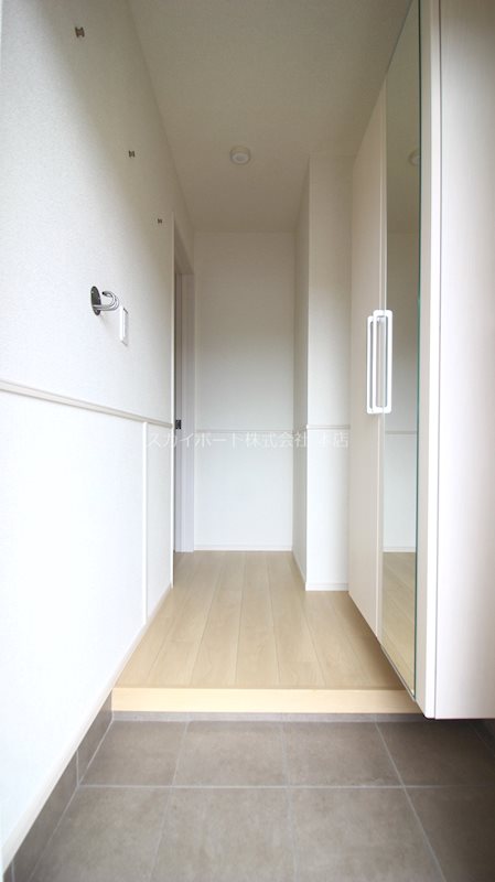アジャーⅠ 玄関