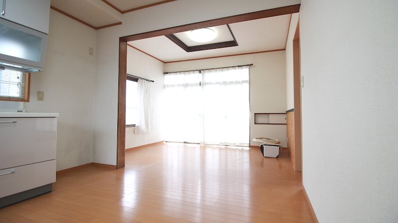 常光町貸家 リビング