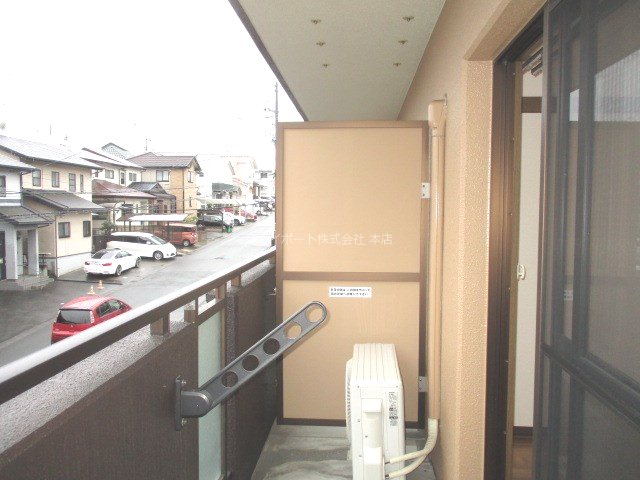 コンフォート半田山 ベランダ
