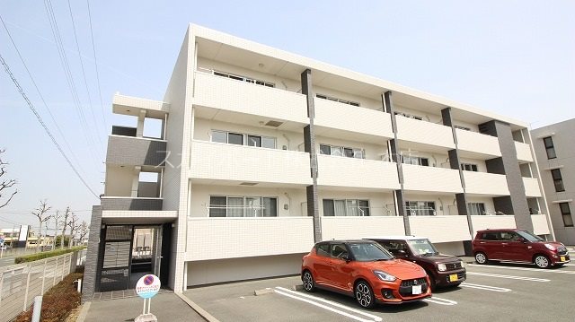 アリスト 外観