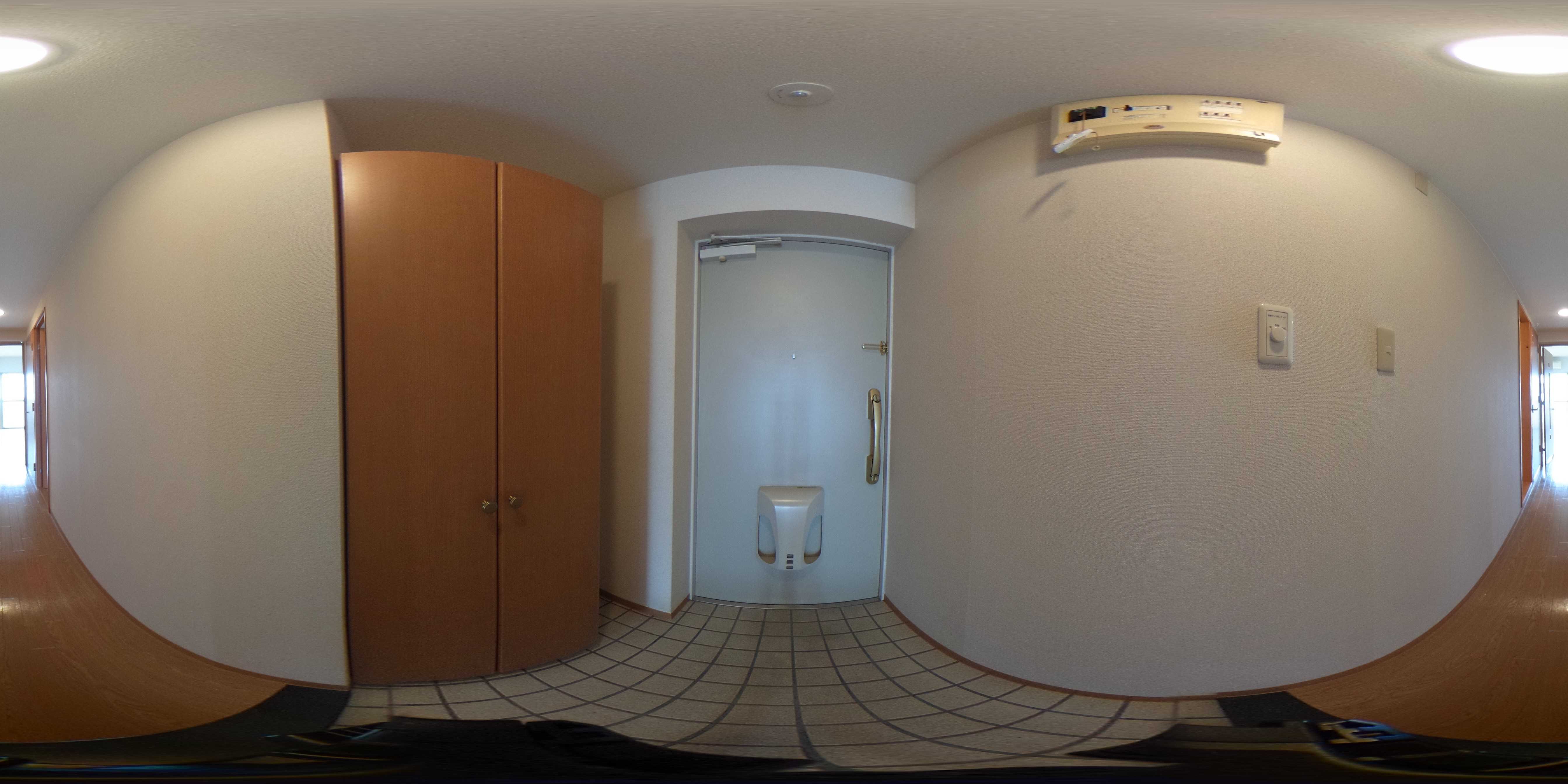 アムール住吉 玄関