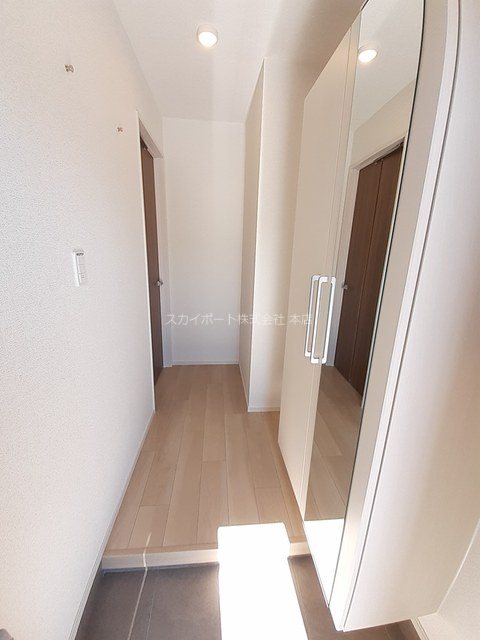 モカⅦ 玄関