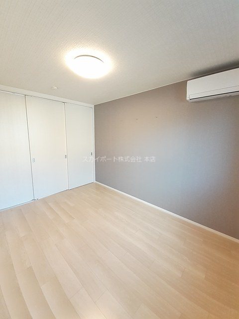 モカⅦ ベッドルーム