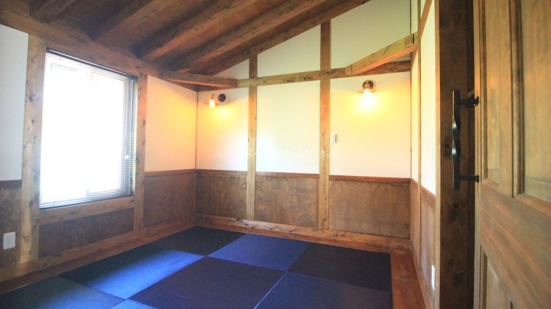 泉３丁目一戸建 ベッドルーム