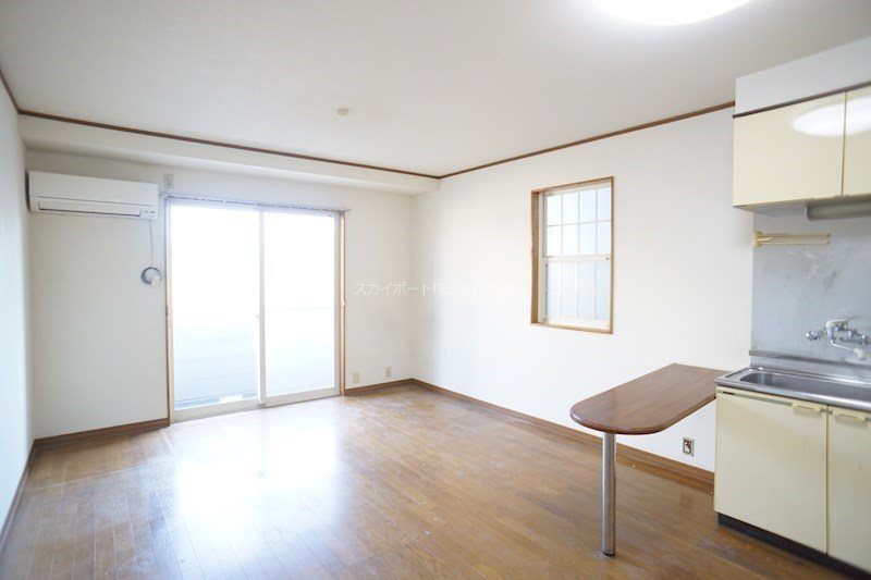 コンフォートライフ南 リビング