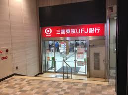 KMレジデンス堺東駅前  銀行