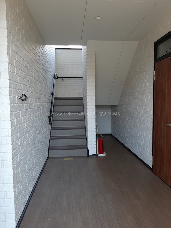 Fテラス和泉中央唐国町 ロビー