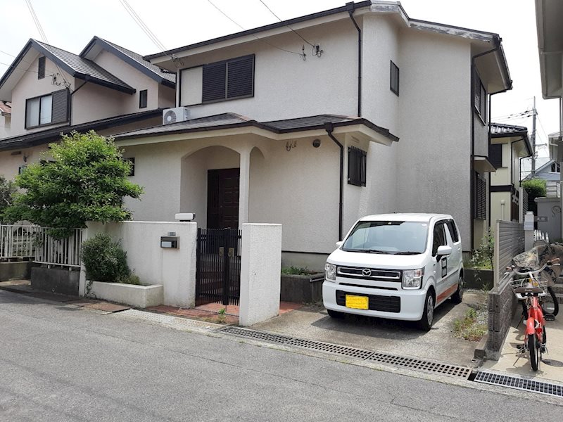 和気町4丁目一戸建て 駐車場