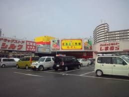 モンサント旭町 ショッピング施設
