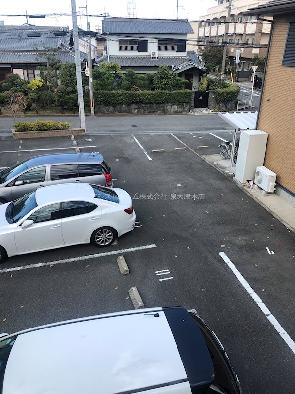 シンプルライフ 駐車場