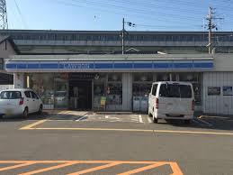 GRANDIR石津川 コンビニ