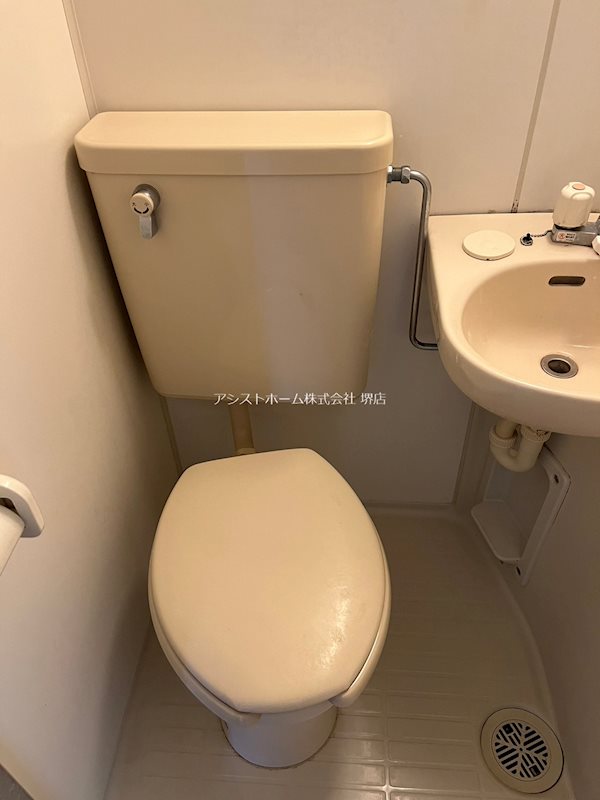 シャンクレール御陵前 トイレ