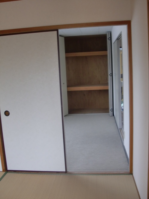 コーポアオイ ベッドルーム
