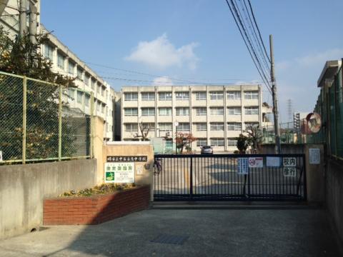 金岡町一戸建て(柴垣邸) 中学校