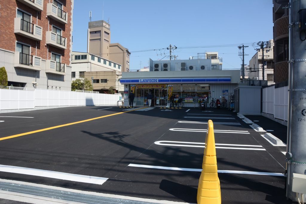 プレアール堺東Ⅲ コンビニ