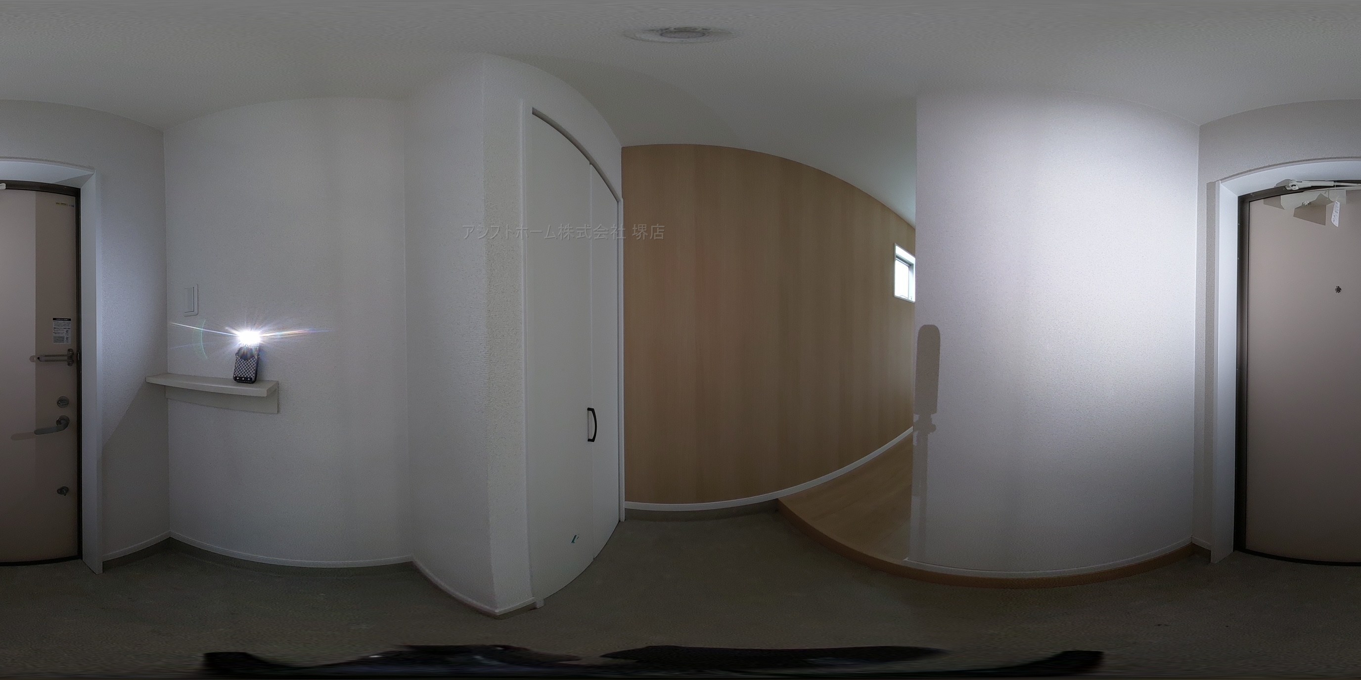 フィアスコート北旅籠町東Ⅱ番館 玄関