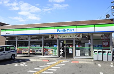 フジパレス堺香ヶ丘イースト コンビニ