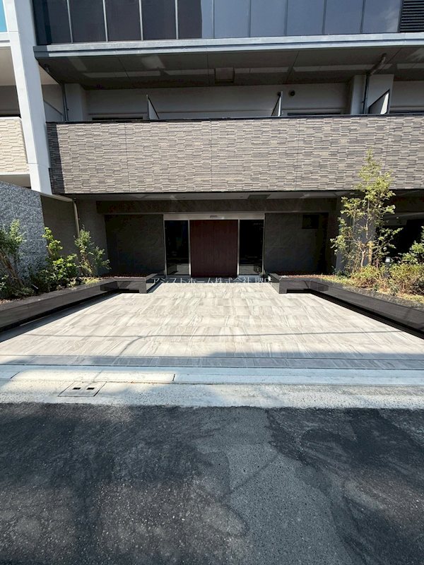 S-RESIDENCE堺altklas エントランス