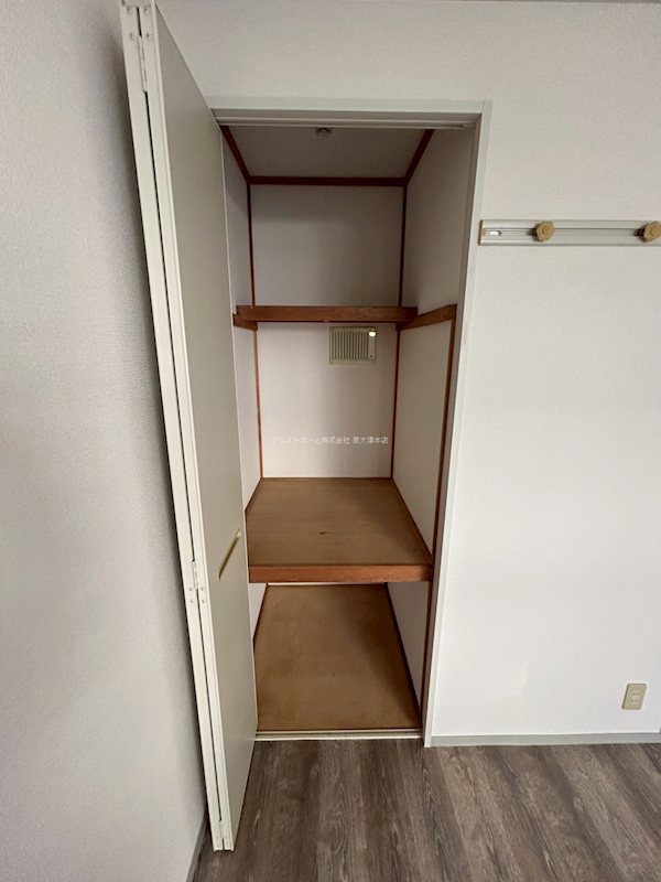 ヴァンベールしののめ 収納