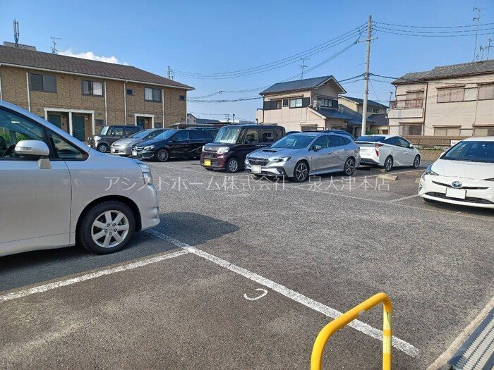 プロスパー　リヨA棟 駐車場