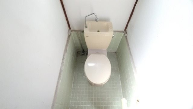 和泉市富秋町2-16-18テラスハウス トイレ