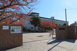 コートグレース 中学校