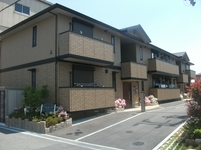 パシオーネ A棟 外観