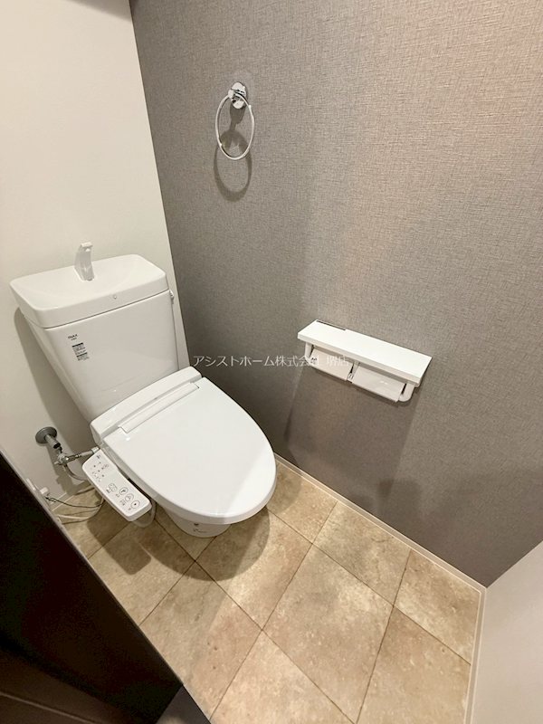 西湊町ジーイー・ディス トイレ
