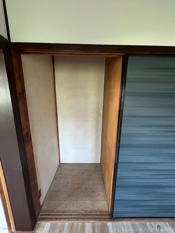助松町3丁目一戸建て 収納