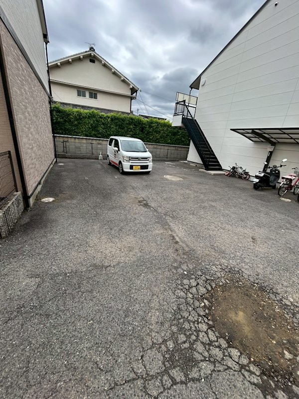 スカイタウン 駐車場