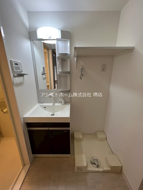 レクシア堺東 洗面所