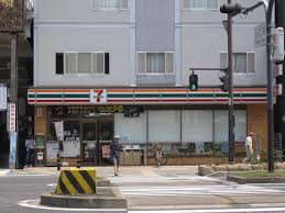 オリエンテム宿院南 コンビニ